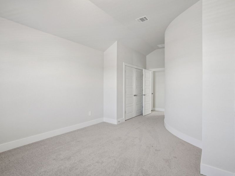 Spacious, unfurnished interior of a new home in Fox Falls, Boerne (Image 30). Spacious, unfurnished interior of a new home in Fox Falls, Boerne (Image 30).