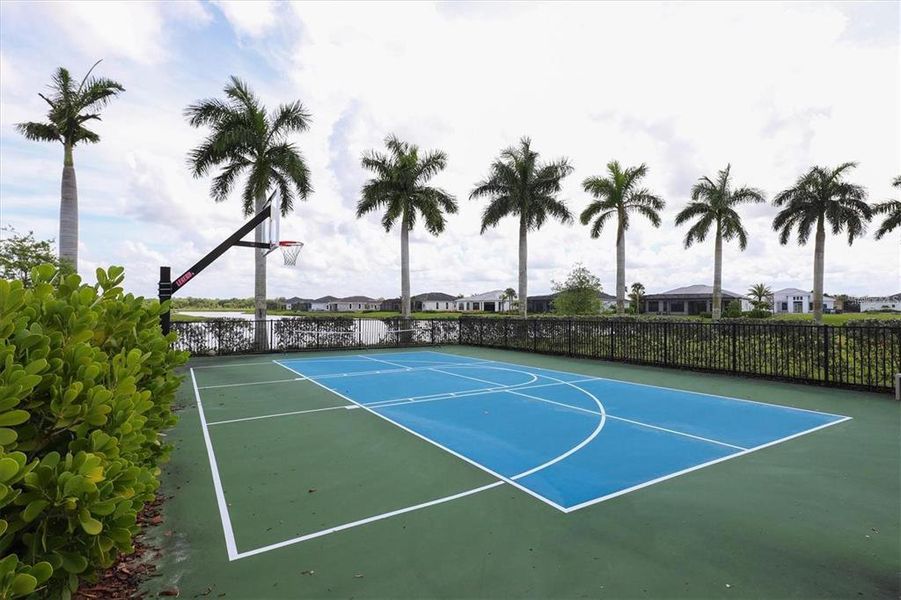 Community amenities in , Sarasota (Image 33).