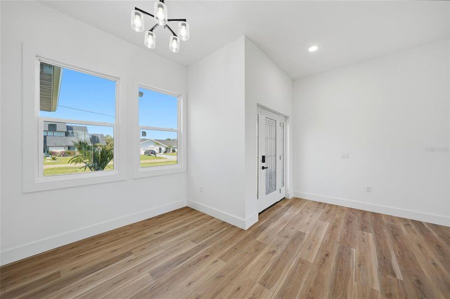 Spacious, unfurnished interior of a new home in , Punta Gorda (Image 20).