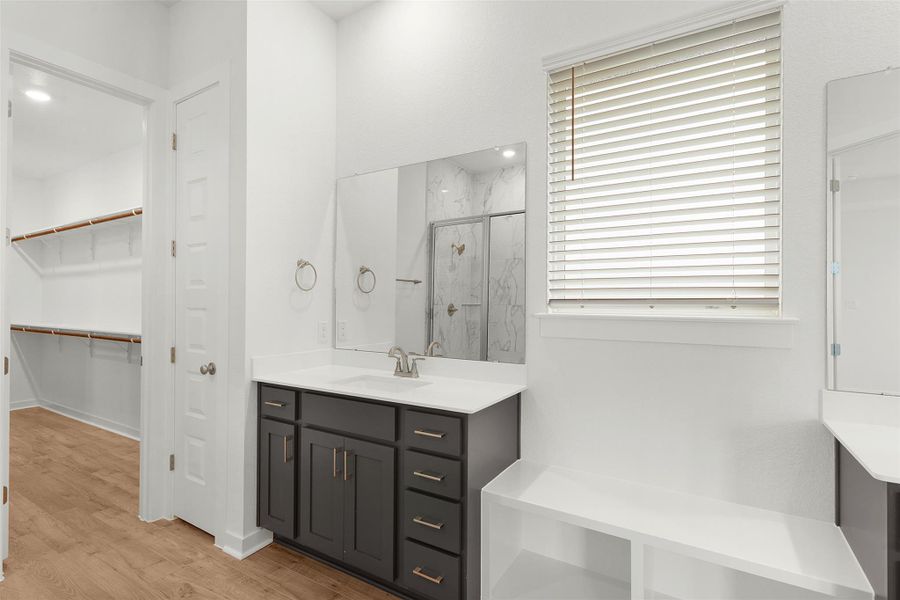 *REPRESENTATIVE PHOTO*