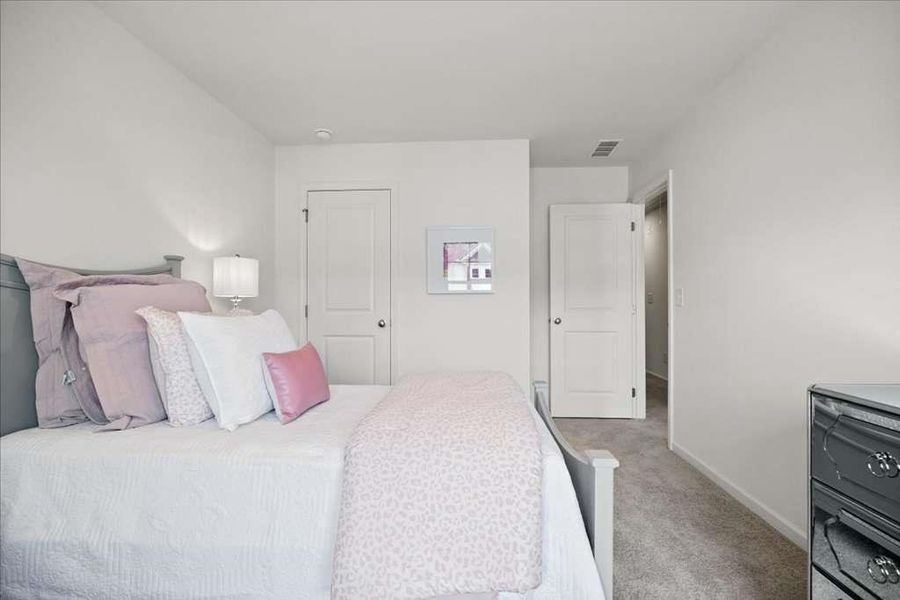 Furnished interior view inside a new home in , Conyers (Image 10).