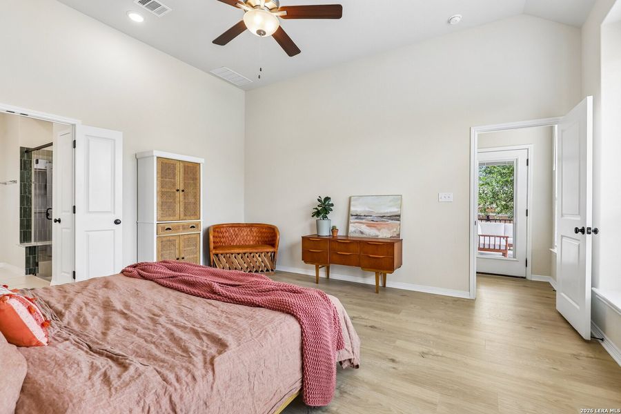 Furnished interior view inside a new home in , San Marcos (Image 11).