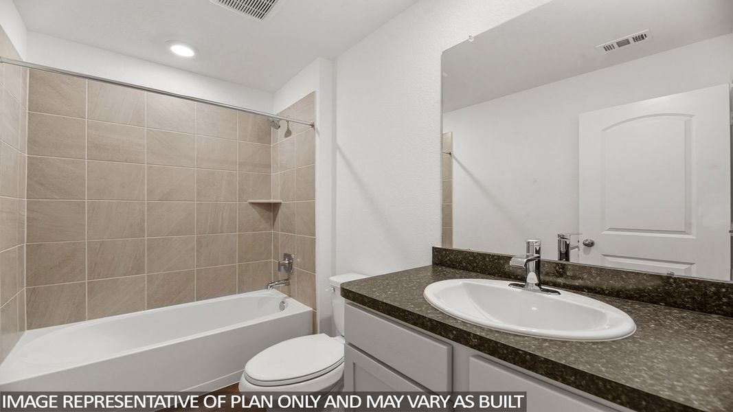 Furnished interior view inside a new home in River Ranch Trails, Dayton (Image 8).