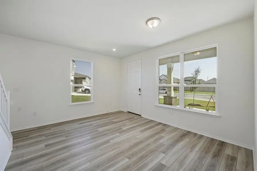 Spacious, unfurnished interior of a new home in Centerpoint Meadows, Lockhart (Image 7).