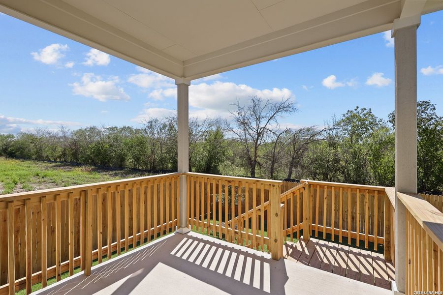 Exterior details and patio area of a home in Summerlin, San Antonio (Image 26).