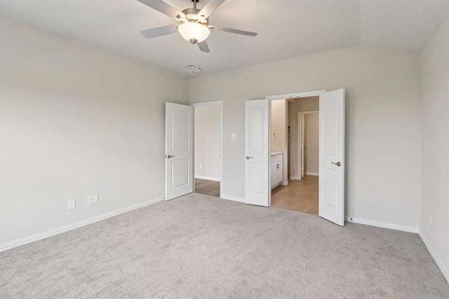 Photo is not of the actual home, but is an inspirational photo of builder’s model home and may depict options, furnishings, and/or decorator features that are not included.