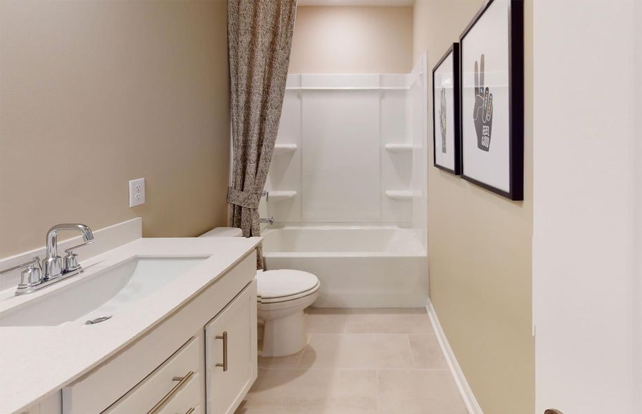 Hampton Secondary Bathroom