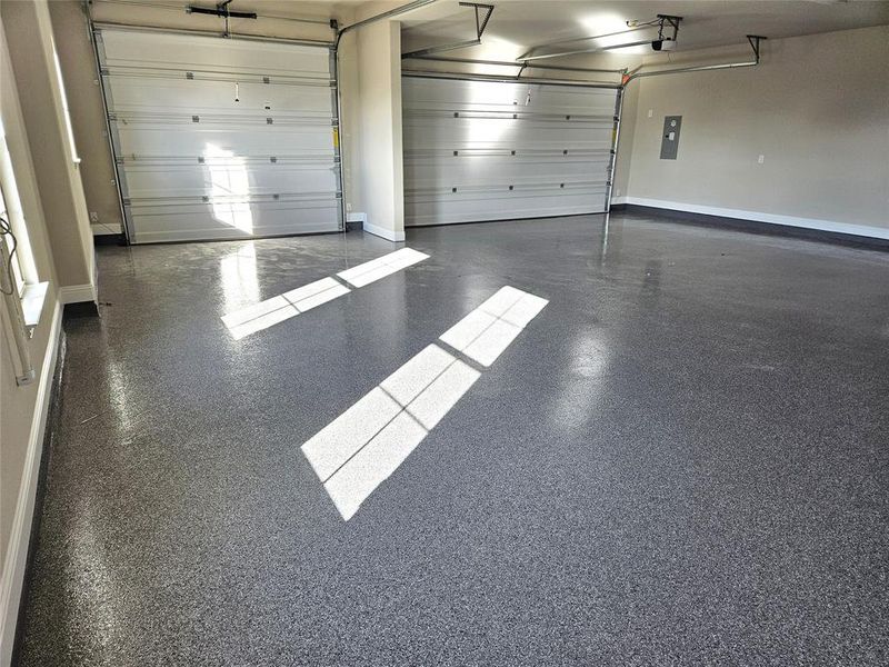 Spacious, unfurnished interior of a new home in , Van Alstyne (Image 24).