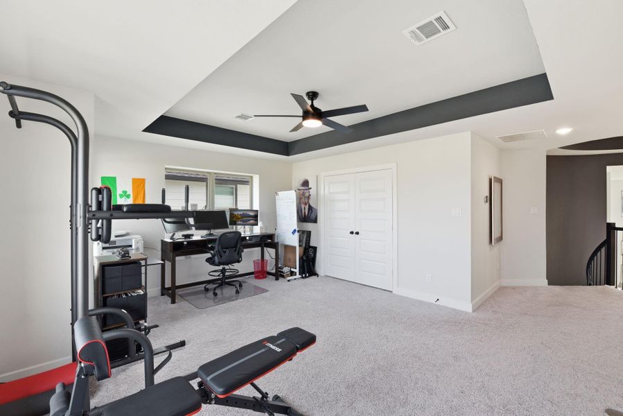 Upstairs Game Room/Family Room Upstairs Game Room/Family Room