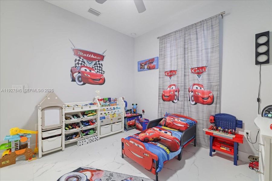 Furnished interior view inside a new home in , Cape Coral (Image 28). Furnished interior view inside a new home in , Cape Coral (Image 28).