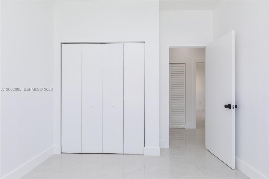 Spacious, unfurnished interior of a new home in , Miami (Image 19).