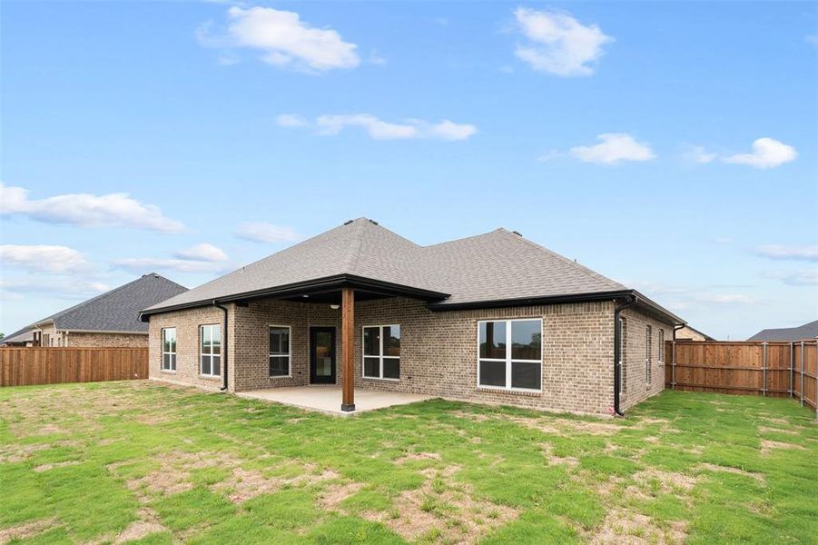 Exterior details and patio area of a home in , Mabank (Image 25).