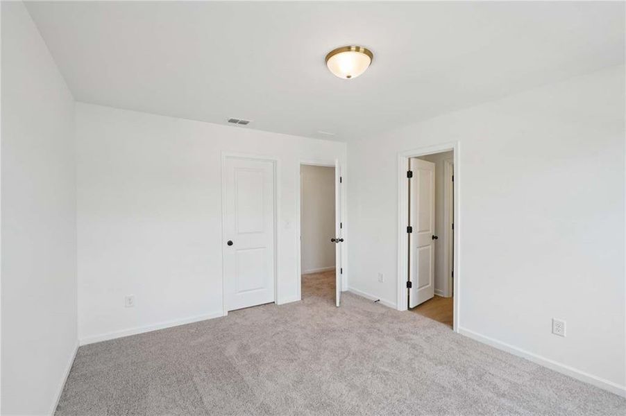 Spacious, unfurnished interior of a new home in The Estates at Casteel, Bethlehem (Image 14).