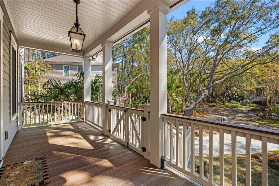 Exterior details and patio area of a home in , Kiawah Island (Image 31).