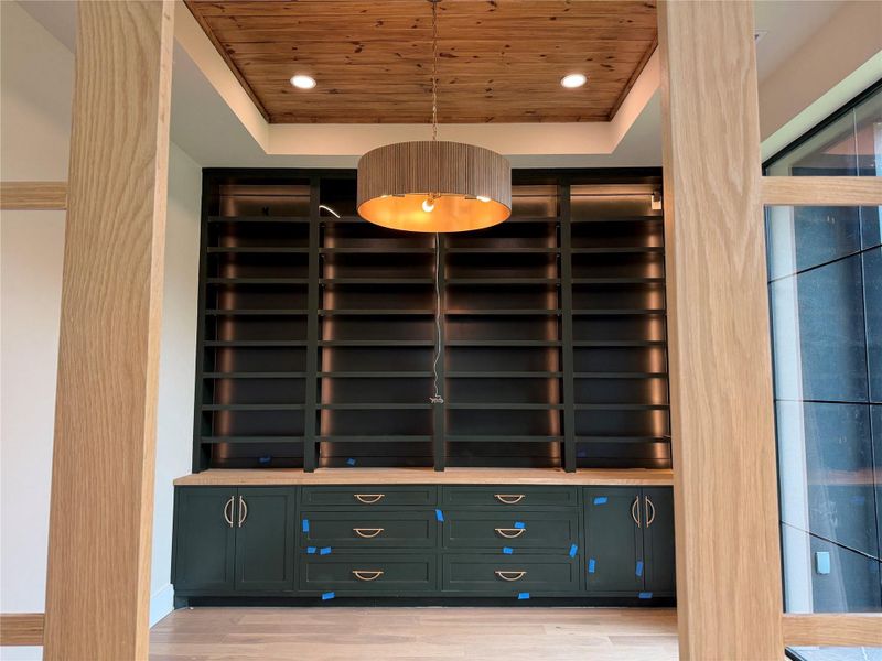 Study with white oak sliding doors Study with white oak sliding doors