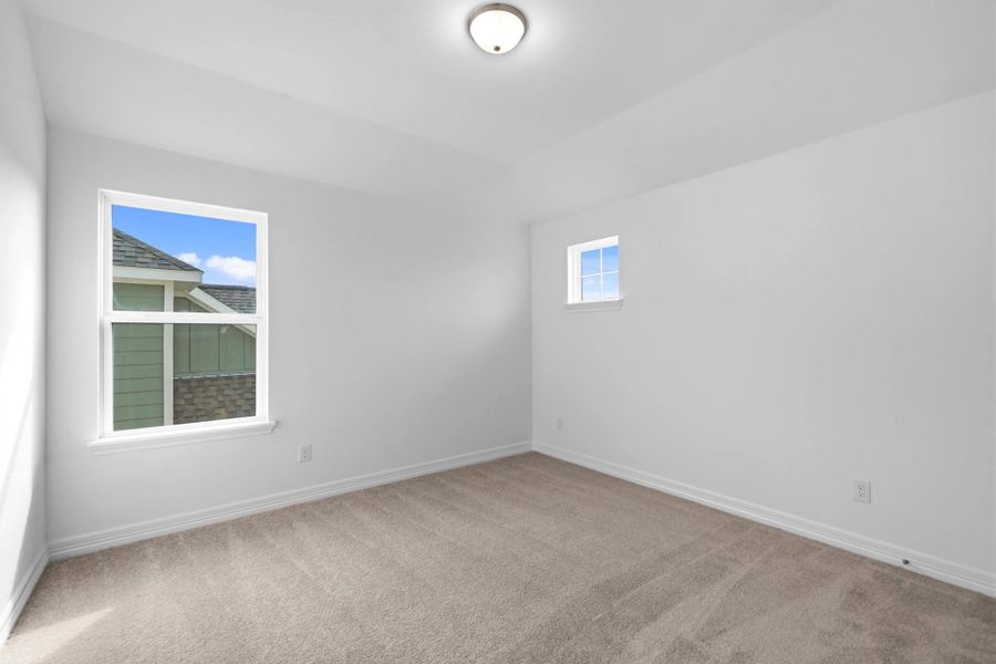Spacious, unfurnished interior of a new home in Wildrye, Waller (Image 23).