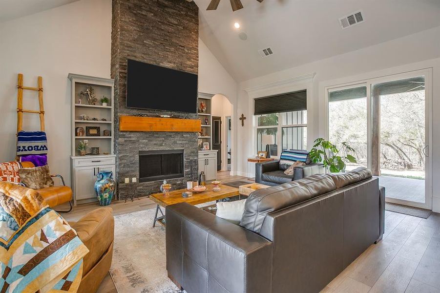 Furnished interior view inside a new home in , Nemo (Image 7).