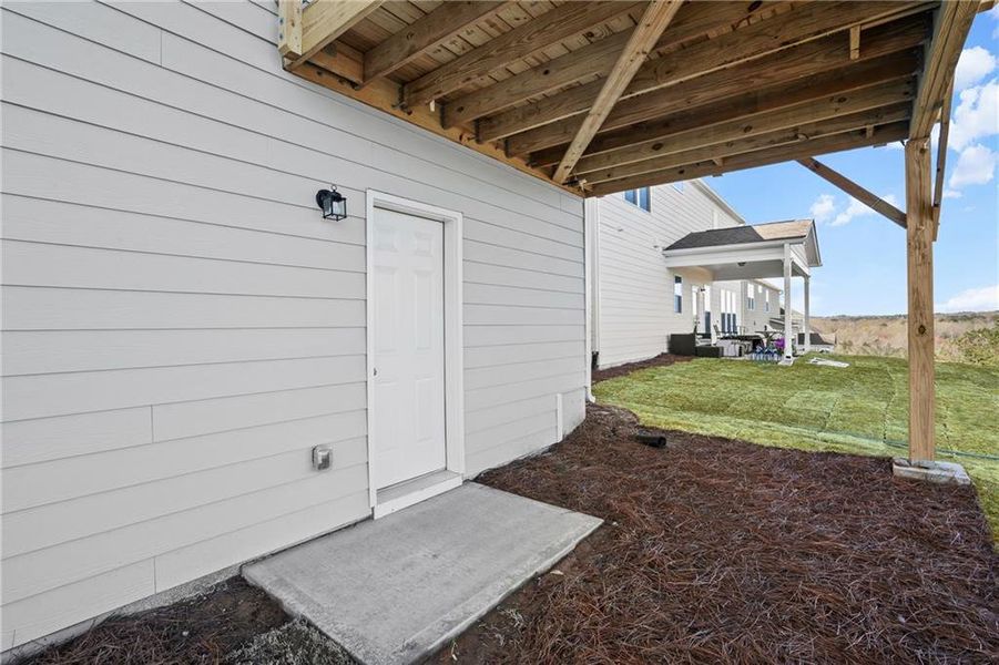 Exterior details and patio area of a home in Sierra Creek, Hoschton (Image 4).