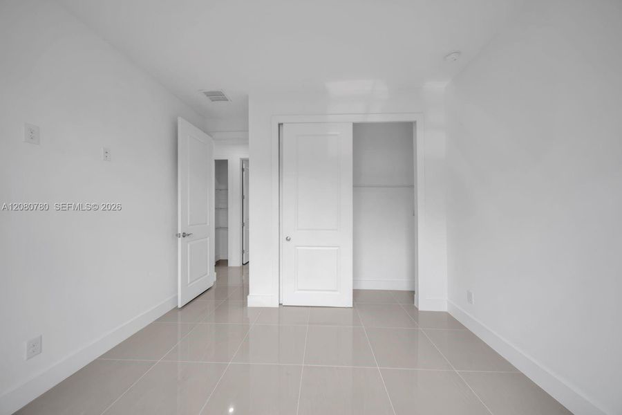 Spacious, unfurnished interior of a new home in , Lehigh Acres (Image 17). Spacious, unfurnished interior of a new home in , Lehigh Acres (Image 17).