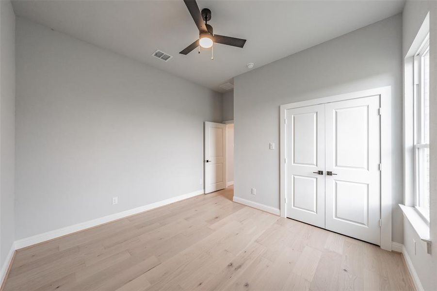 Spacious, unfurnished interior of a new home in , Fort Worth (Image 30).