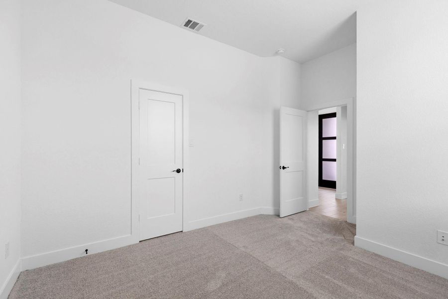 Spacious, unfurnished interior of a new home in Bridgeland, Cypress (Image 15).