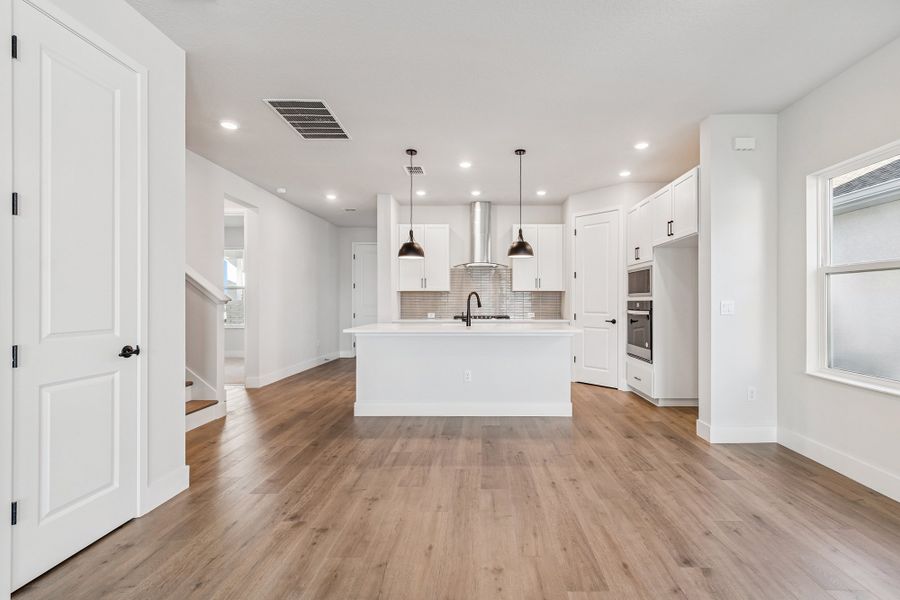 The Marina - Kitchen