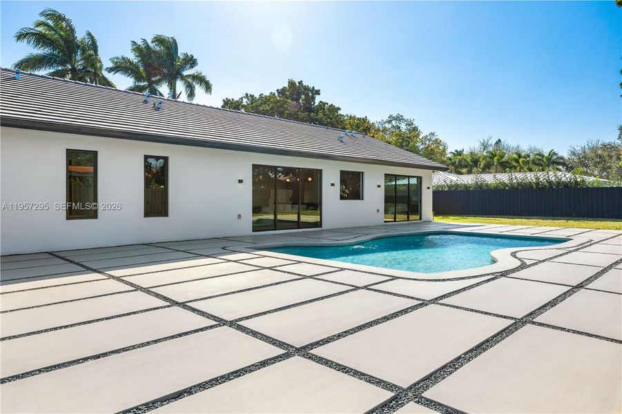 Exterior details and patio area of a home in , Palmetto Bay (Image 22).