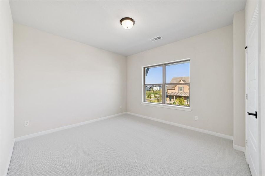 Spacious, unfurnished interior of a new home in Mantua Point Gardens, Van Alstyne (Image 30). Spacious, unfurnished interior of a new home in Mantua Point Gardens, Van Alstyne (Image 30).