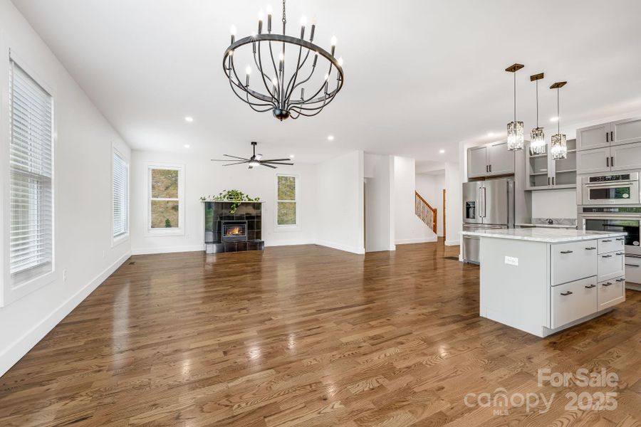 Spacious, unfurnished interior of a new home in , Weaverville (Image 18).