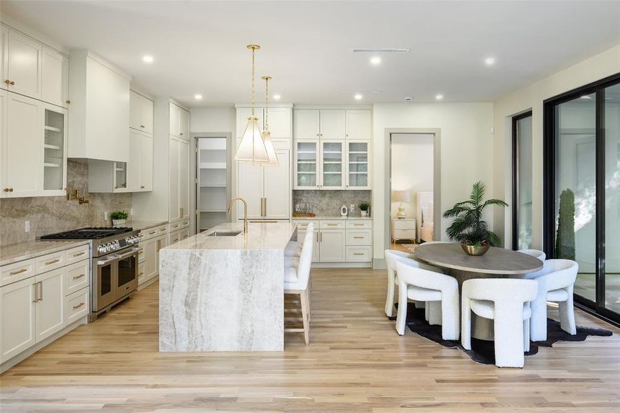 Furnished interior view inside a new home in , Dallas (Image 12). Furnished interior view inside a new home in , Dallas (Image 12).