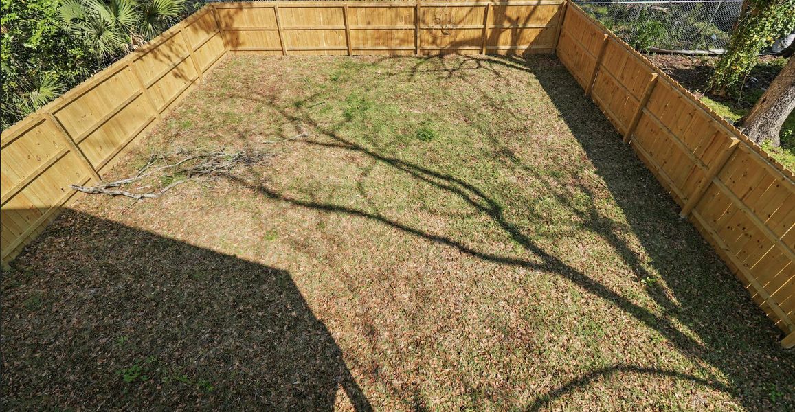 Exterior details and patio area of a home in , North Charleston (Image 3).