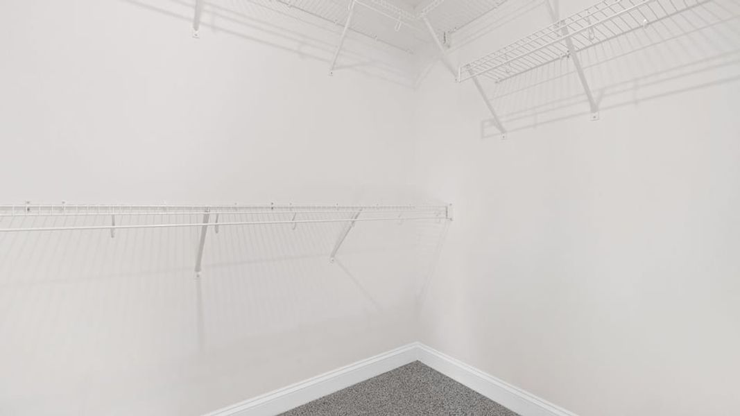 Spacious, unfurnished interior of a new home in Edgewood Estates, Greenville (Image 31).