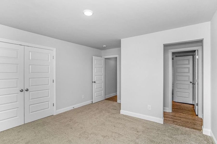 Spacious, unfurnished interior of a new home in , Bonaire (Image 44).