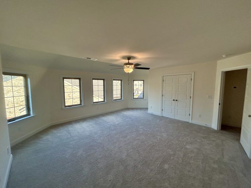 Spacious, unfurnished interior of a new home in Trellises, High Point (Image 21).