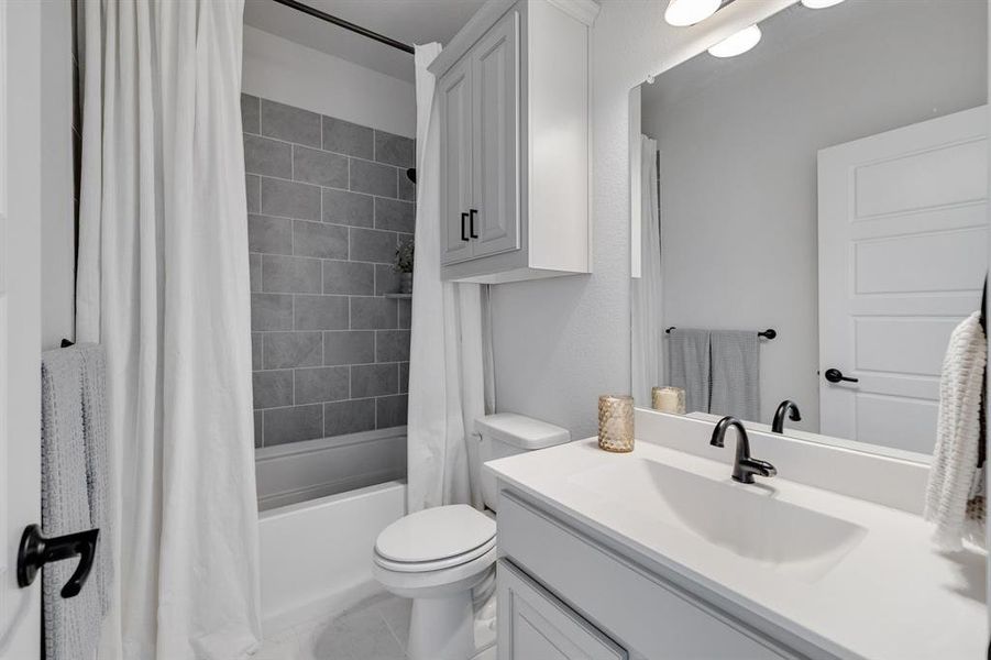 Furnished interior view inside a new home in Lovers Landing, Forney (Image 12).