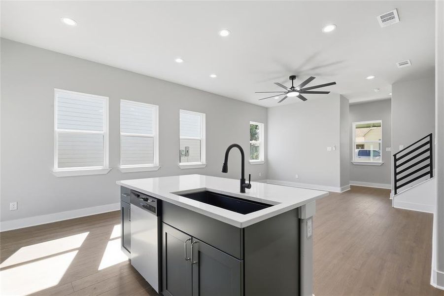 Furnished interior view inside a new home in , Cleburne (Image 9).