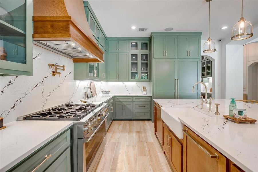 Furnished interior view inside a new home in , Aledo (Image 10).