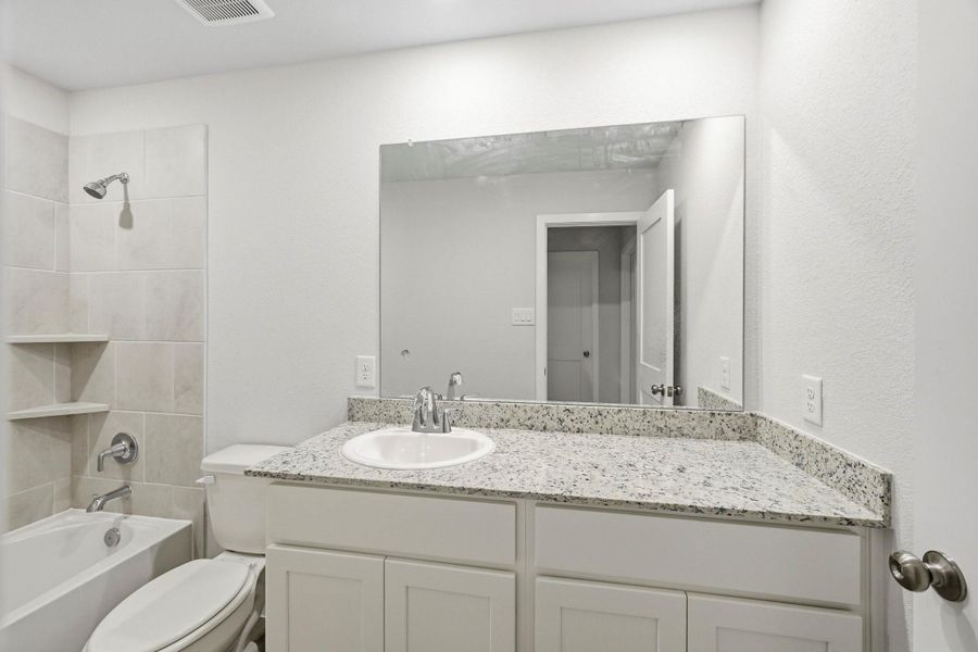 Furnished interior view inside a new home in Crockett Meadows, Conroe (Image 7). Furnished interior view inside a new home in Crockett Meadows, Conroe (Image 7).