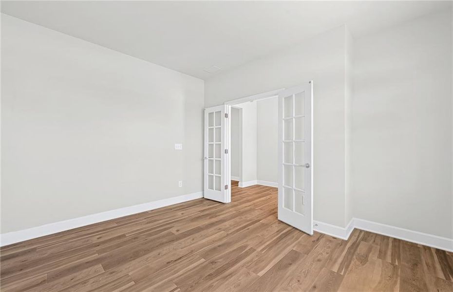 Spacious, unfurnished interior of a new home in Anderson Point, McDonough (Image 15).
