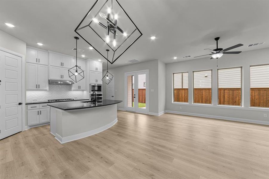 Furnished interior view inside a new home in Walsh Cottage, Fort Worth (Image 10). Furnished interior view inside a new home in Walsh Cottage, Fort Worth (Image 10).
