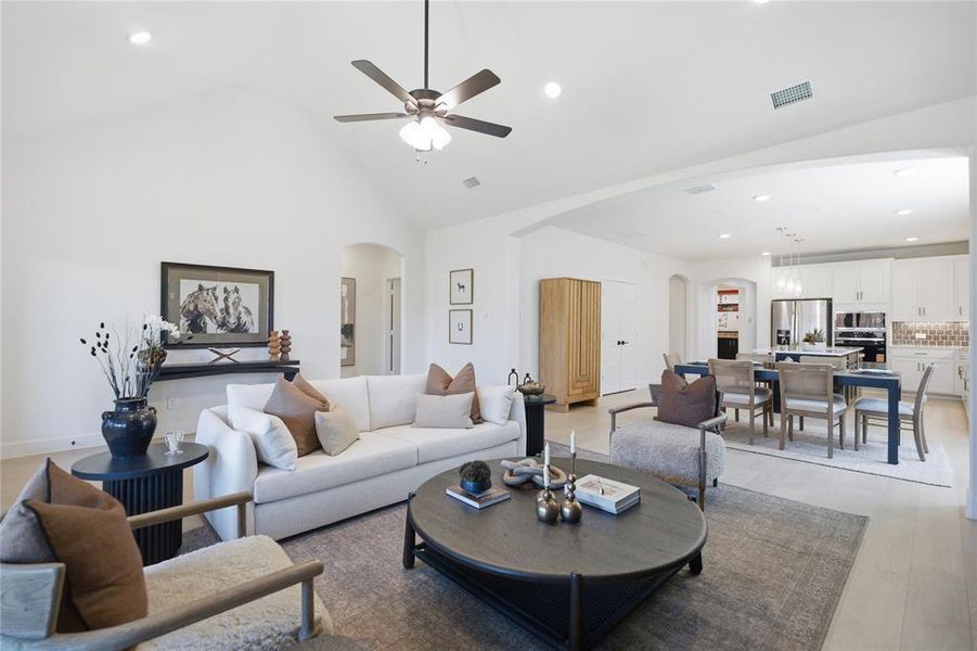 Beazer Homes Woodcreek Laredo Floorplan. This is not a photo of the actual home, but is a photo of the Laredo floorplan. Beazer Homes Woodcreek Laredo Floorplan. This is not a photo of the actual home, but is a photo of the Laredo floorplan.