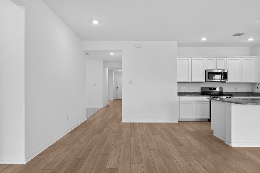 Spacious, unfurnished interior of a new home in River Ridge, Crandall (Image 11). Spacious, unfurnished interior of a new home in River Ridge, Crandall (Image 11).