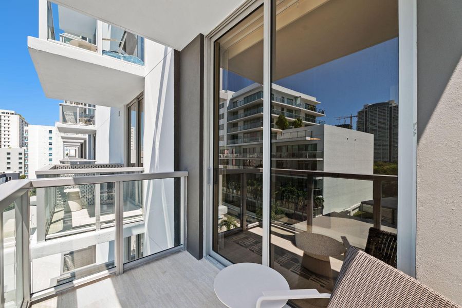24-web-or-mls-1611-sw-2nd-ave-702 24-web-or-mls-1611-sw-2nd-ave-702