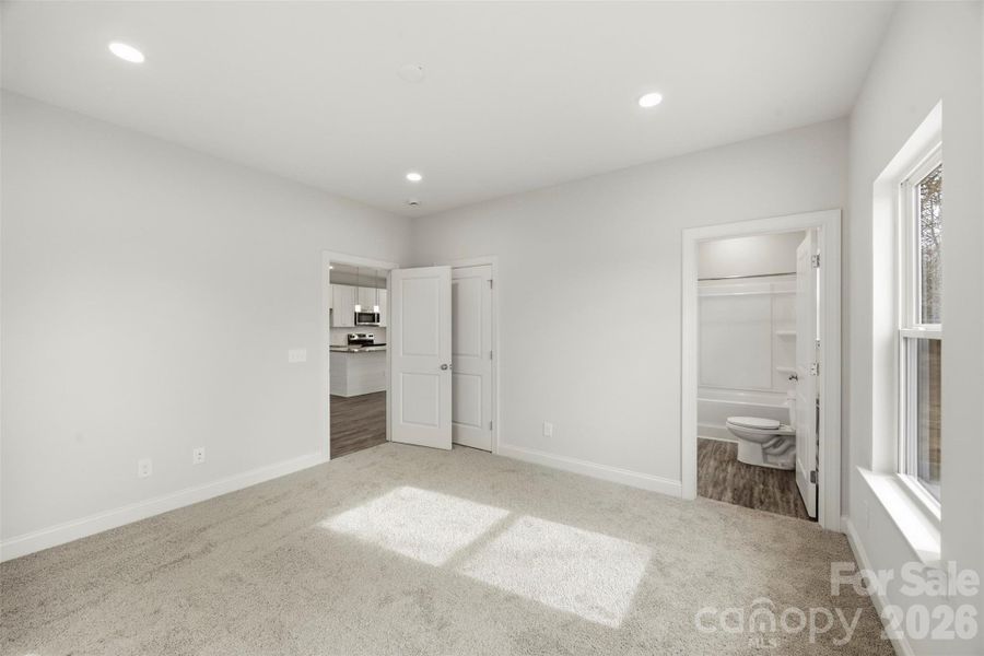 Spacious, unfurnished interior of a new home in , Salisbury (Image 16).