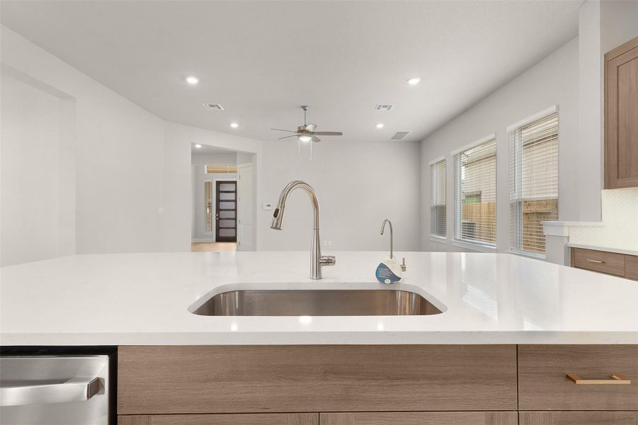 *PHOTO REPRESENTATIVE OF FLOORPLAN ONLY* *PHOTO REPRESENTATIVE OF FLOORPLAN ONLY*