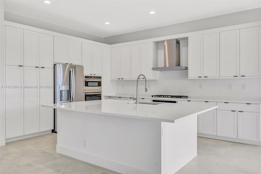 Furnished interior view inside a new home in , Boca Raton (Image 19). Furnished interior view inside a new home in , Boca Raton (Image 19).