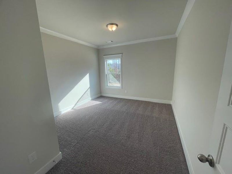 Spacious, unfurnished interior of a new home in Ponderosa Farms Estates, Gainesville (Image 16).