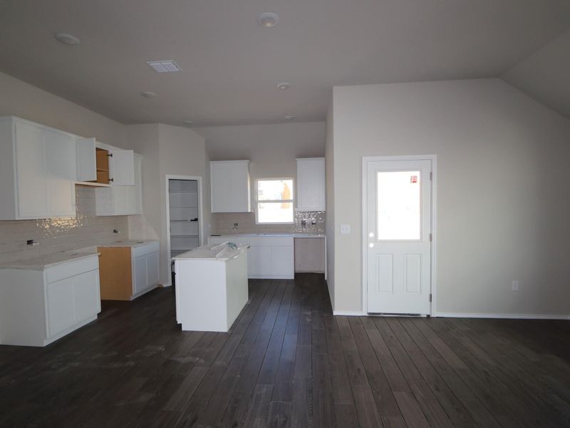 Image 14 of a home in Cascades at Onion Creek. Image 14 of a home in Cascades at Onion Creek.