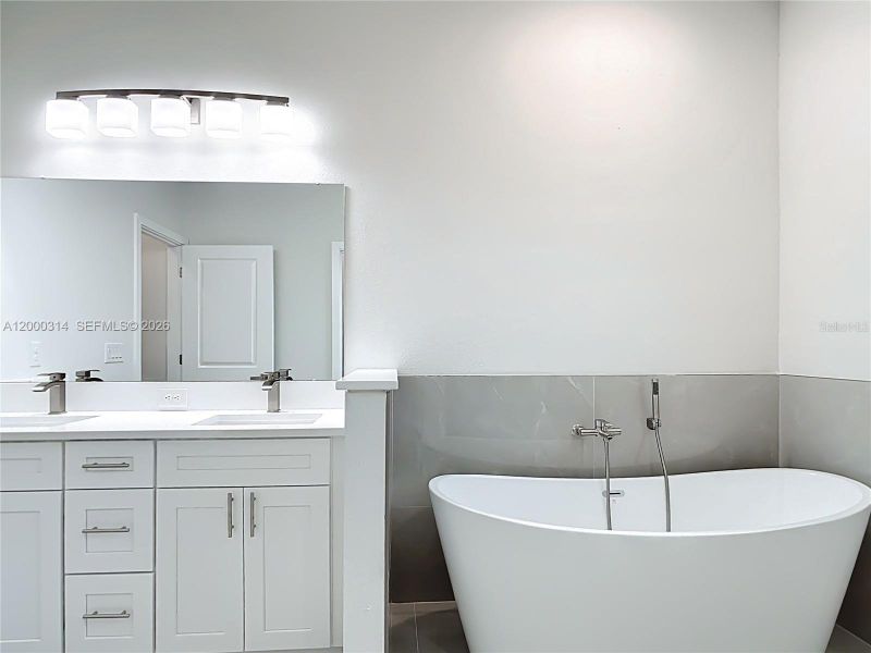 Furnished interior view inside a new home in , Port Charlotte (Image 12).