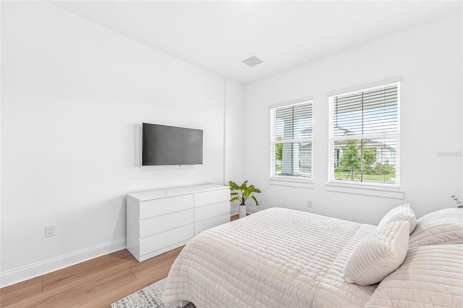 Furnished interior view inside a new home in , Winter Garden (Image 13).